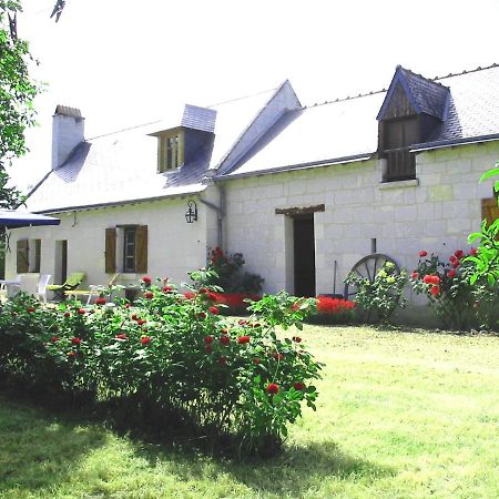 La Maison Tournesol - 3 Bedroom House With Large Garden Near Saumur Saint-Martin-de-la-Place Exterior photo